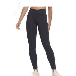 Reebok Women's Black High-Waisted Leggings Lux Speedwick Tight Leggings Large